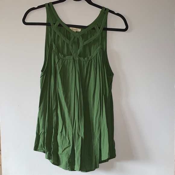 NWOT Vibrant Green Tank Top - Picture 1 of 5